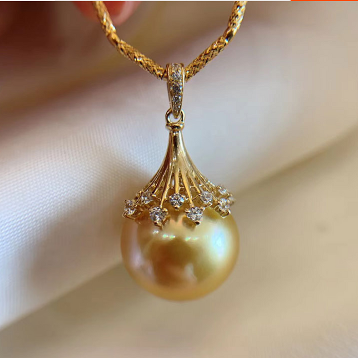 Nanyang Golden Pearl Pendant